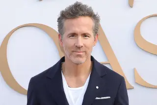 Ryan Reynolds recalls harrowing drunk-driver crash that kept him hospitalized for a month