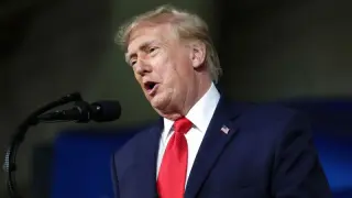 Trump’s Texas Jabs Mask Paxton’s Private Fears Over Convention Damage