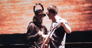 Oasis Reunited: A Jubilant Return to the Stage
