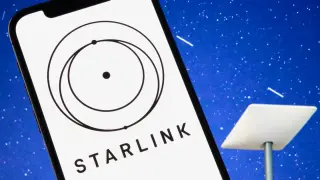 FCC Unlocks 1,000 MHz of Spectrum and Exempts Satellites from Environmental Reviews