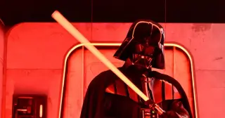 Vader's 'Empire Strikes Back' Lightsaber Set to Fetch Over $1 Million at Heritage Auction