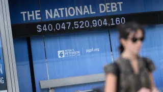 U.S. Fiscal 2026 Deficit Reaches $1.99 Trillion, Marking 25th Consecutive Year of Deficit
