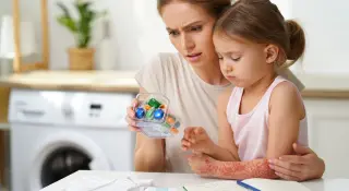 Tiny Pod Residue on Clothes May Trigger Childhood Eczema