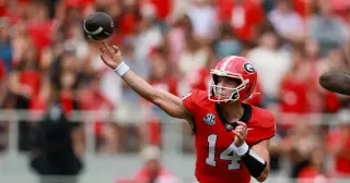 Stockton Leads Georgia to Historic 20-17 Win in Tuscaloosa