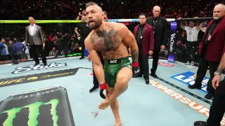 McGregor Faces ACL Surgery and a Long Road Back After Holloway Fight