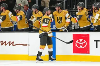 Knights face lineup questions as Karlsson is out; McCarron re-signs in Minnesota, Clang moves to Rögle