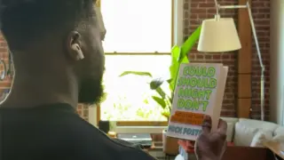 AirPods With Cameras Demonstrated, Highlighting Visual Intelligence