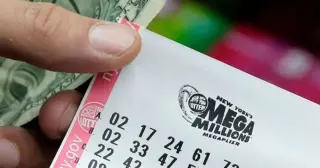 Georgia ticket hits $4M Mega Millions prize as jackpot soars to $672M
