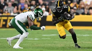 Packers remake offense with three cutdown-day trades