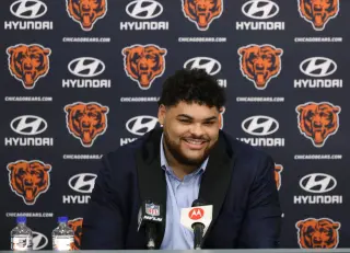 Bears lock in Darnell Wright with $116M extension, signaling smart roster-building