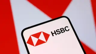 HSBC Q3 Profit Hits $9.6B, Bank Launches $1B Buyback Amid AI-Driven Restructuring