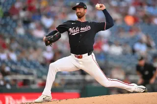 Nationals ride five-homer burst to 9-5 win over Pirates as Griffin shines