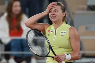 Chwalinska’s French Open dream ride lands her in final against Andreeva