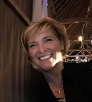 Beloved Wisconsin dentist Krisan Shaw passes after cancer battle