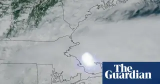 Daylight meteor triggers widespread booms across New England and Canada