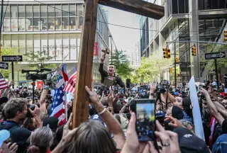 Far-Right Protester Tries to Disrupt 9/11 Ceremony, Sparks Clashes in Lower Manhattan