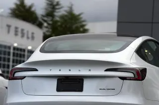 Tesla to upgrade HW3 Teslas to HW4 as it pursues unsupervised FSD via microfactories