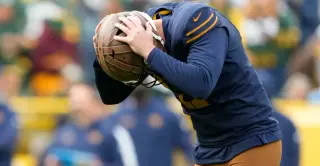 Green Bay's High-Leverage Kicker Gamble Could Decide the Playoffs