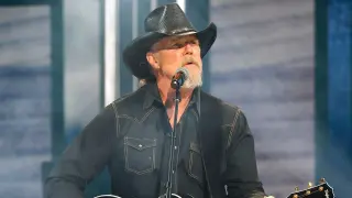 Trace Adkins reveals he survived a near-fatal, close-range shot from his ex-wife in 1994