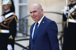 Romania’s pro-EU government toppled as coalition talks begin