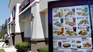 Taco Bell Bets on Lettuce-Free $1 Deals to Win Back Diners