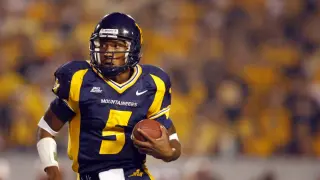 Pat White’s No. 5 Retirement Elevates WVU’s Legacy