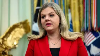 Trump Eyes Heidi Overton to Lead FDA as Vaccine-Schedule Debates Resurface
