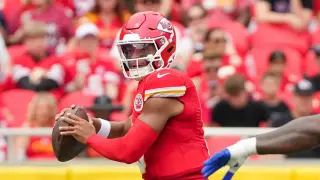 Chiefs Preseason Showings Signal Unclear Push Toward Ground Game