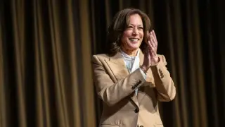 Kamala Harris Keeps 2028 Decision on Her Own Timeline, No Rush to Decide