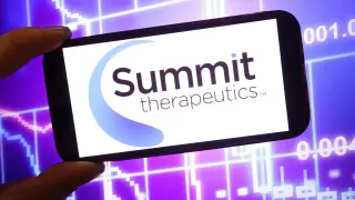 Ivonescimab shows four-month survival edge in Harmoni-6 lung cancer trial