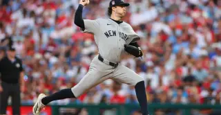Yankees look to seal Chicago series behind Schlittler's strong start