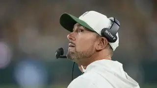 Packers Fall 35-14 to Falcons in Lambeau Rout, Exposing Deep Roster Gaps