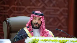 Saudi crown prince seeks U.S. help as Houthi attacks escalate, meets CENTCOM chief
