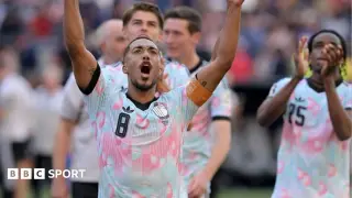 Man Utd keep hunting a midfielder after Santos arrival and Tielemans move