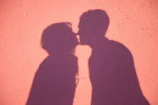 Biglaw Park-Kiss Goes Viral, Sparking Billing and Privacy Debates