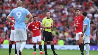 VAR Officials Suspended After Admitted Error in Manchester Derby Haaland Goal