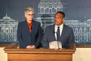 Minnesota seeks ICE agent extradition from Texas in Minneapolis shooting case