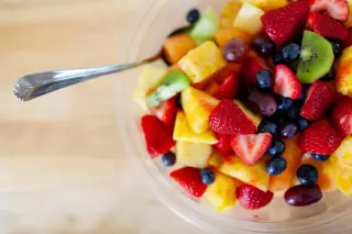 Power Fruits for Colon Health: 4 Picks from a Gastroenterologist