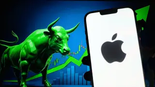 Apple Crosses $5 Trillion Market Cap Milestone