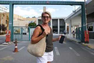 Window breaks midflight; wife recalls heroic save as Ryanair plane returns