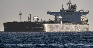EU sanctions package seals Greece’s gas carve-out and freezes oil price cap