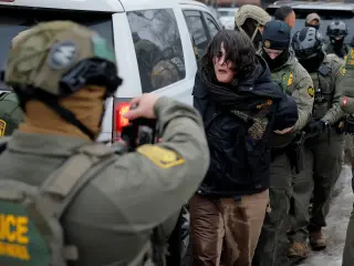 Judge rejects Minnesota’s bid to force Texas to extradite ICE agent Castro