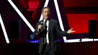 Seinfeld brushes off anti-Israel influencer after Knicks thriller