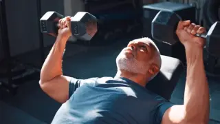 Combating Age-Related Muscle Loss: Key Strategies for Strength and Mobility
