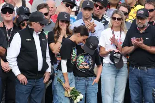 Busch family leads emotional Coke 600 tribute to Kyle Busch