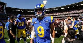 Purdy powers 49ers past Rams in Melbourne opener