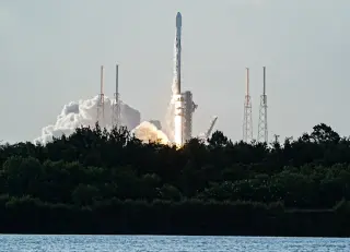SpaceX lifts off from Cape Canaveral on Memorial Day, captured in photos
