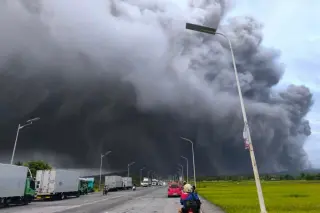 Ash Clouds from Mayon Volcano Trigger Mass Evacuations in the Philippines