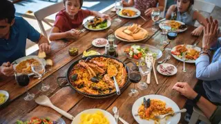 Your body clock matters: why timing your meals can boost health and weight