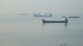 IRGC Claims Super Tanker Destroyed by Mine in Strait of Hormuz